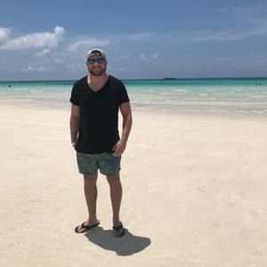 Meet your Posher, Jared